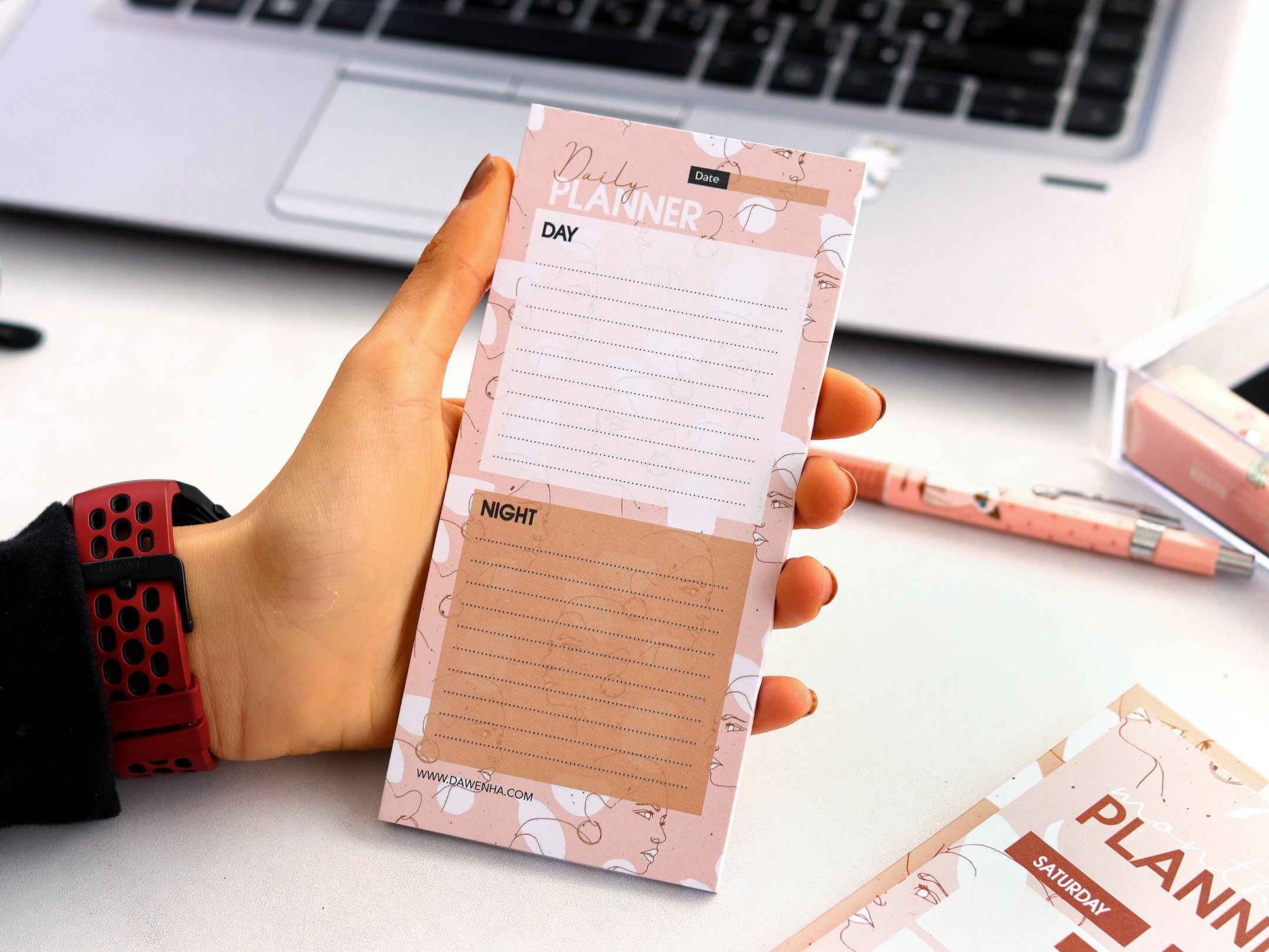 Girly Desk Calendar calendar Dawenha | دونها