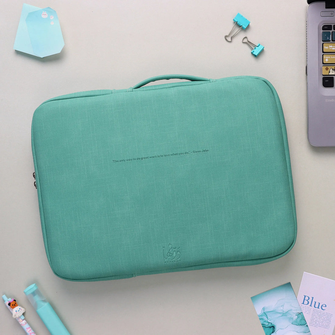 Hand Laptop Sleeve | Pistachio Dawenha | دونها