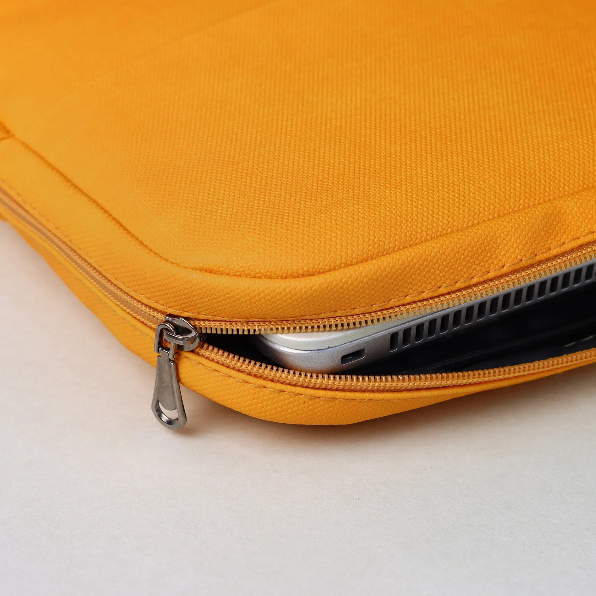 Hand Sleeve | Mango Dawenha | دونها