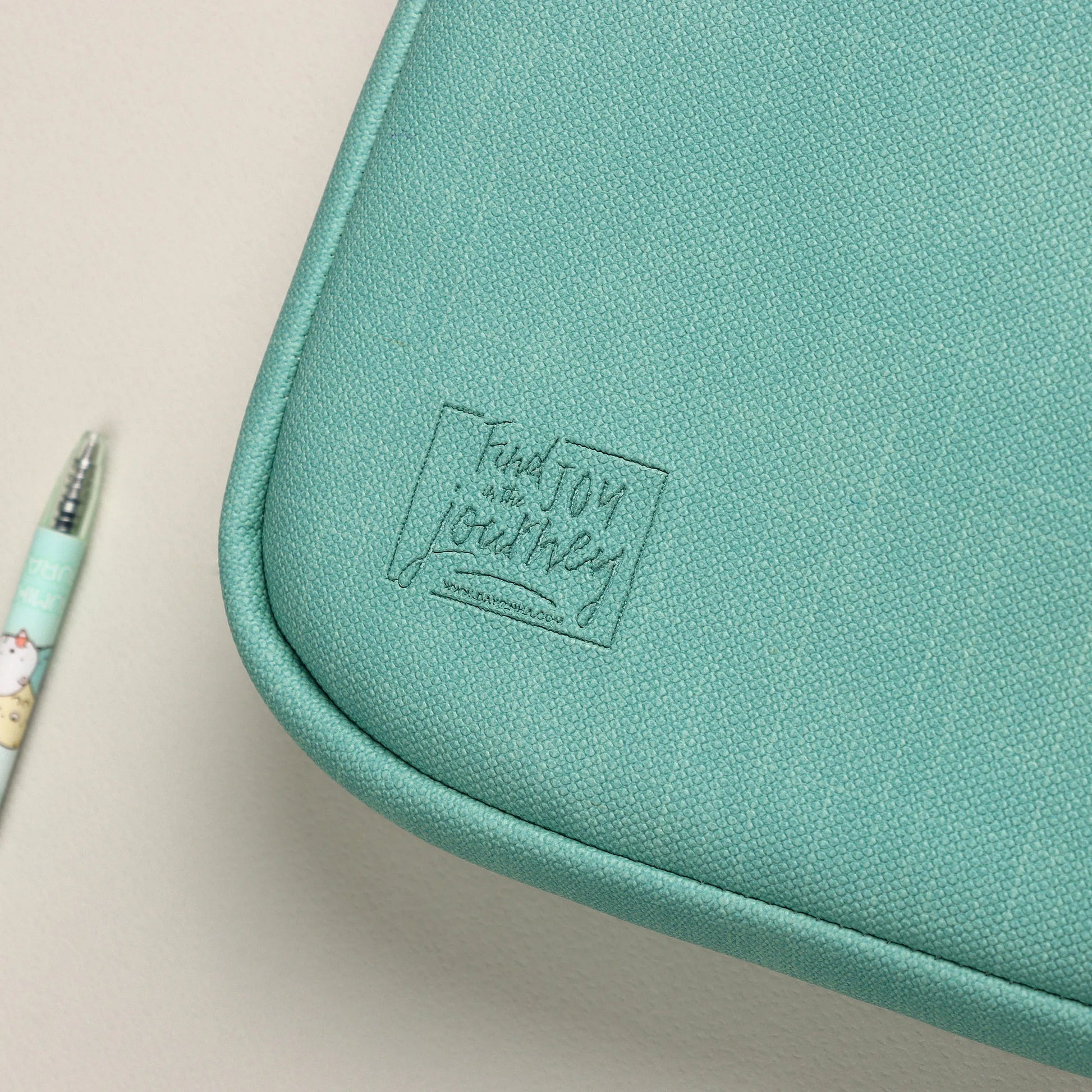 Shoulder Laptop Sleeve | Pistachio Dawenha | دونها
