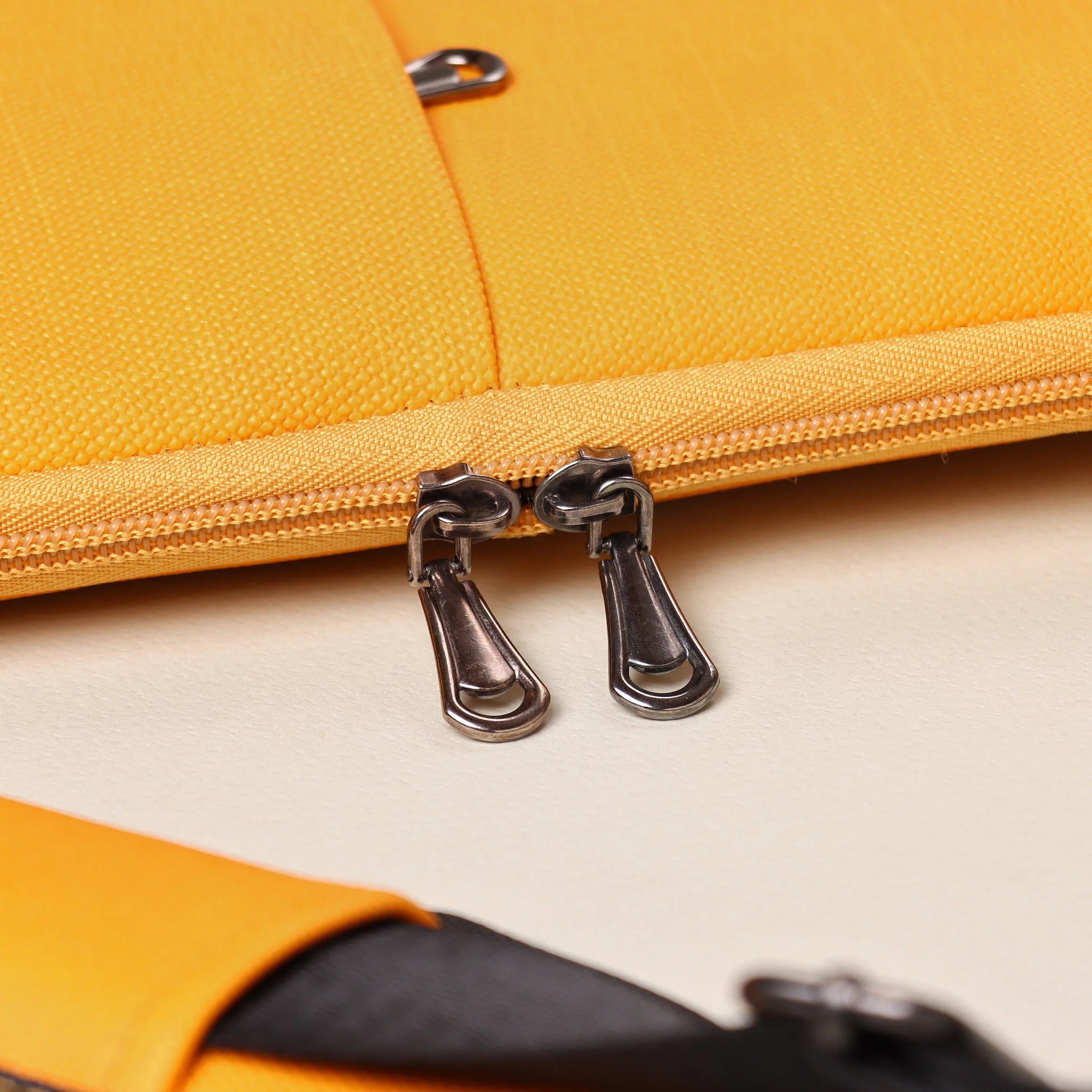 Shoulder Laptop Sleeve | Mango Dawenha | دونها