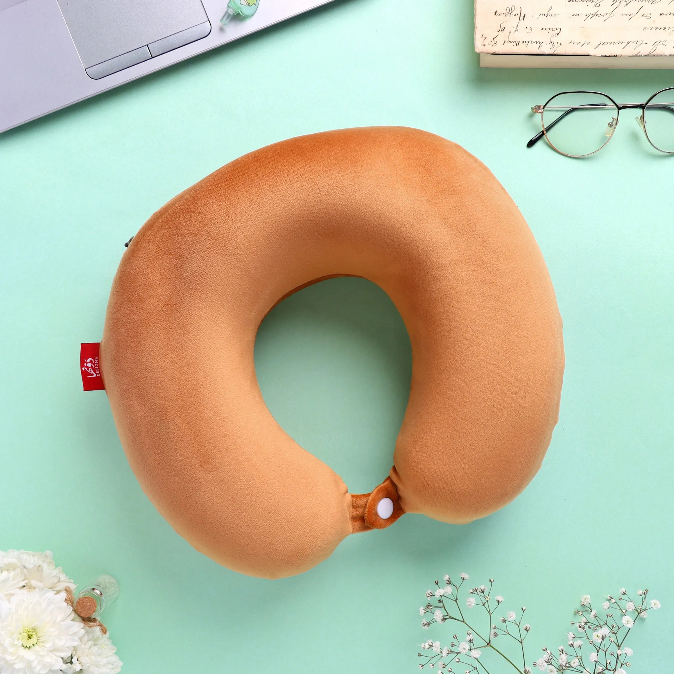 Neck Pillow By Dawenha | Camel pillow Dawenha | دونها